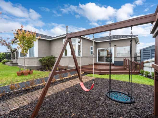 88 Victoria Road, SAINT KILDA