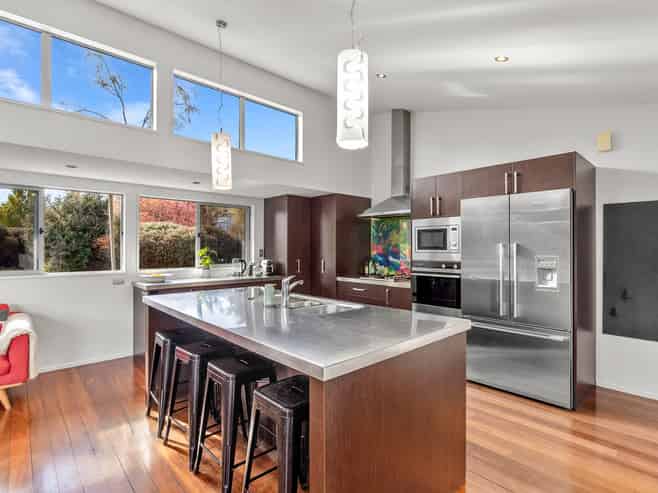 16 Allenby Place, Wanaka