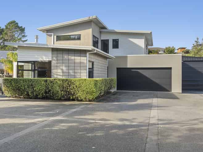 13 Fernbrook Drive, Hurworth