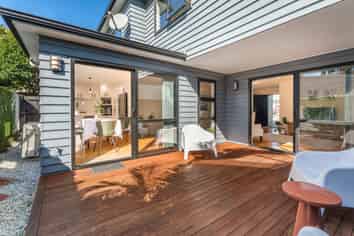 19A Muir Avenue, Mangere Bridge