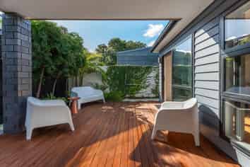 19A Muir Avenue, Mangere Bridge