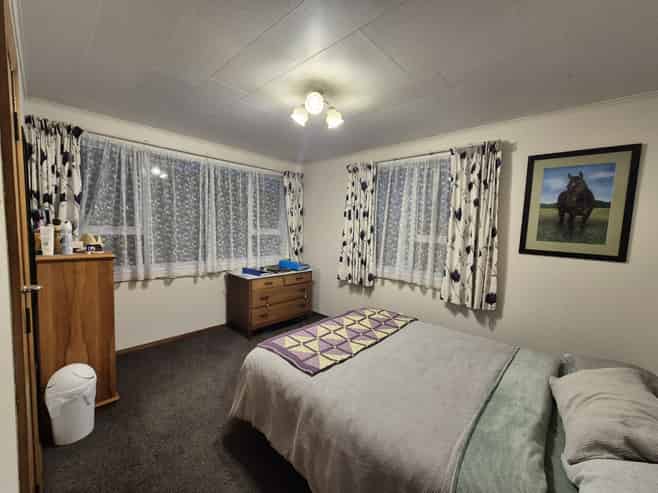 50 Reid Ave, Hawera