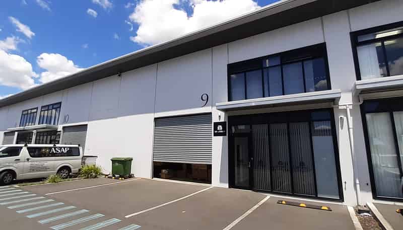 10/9 Chonny Crescent, Manurewa