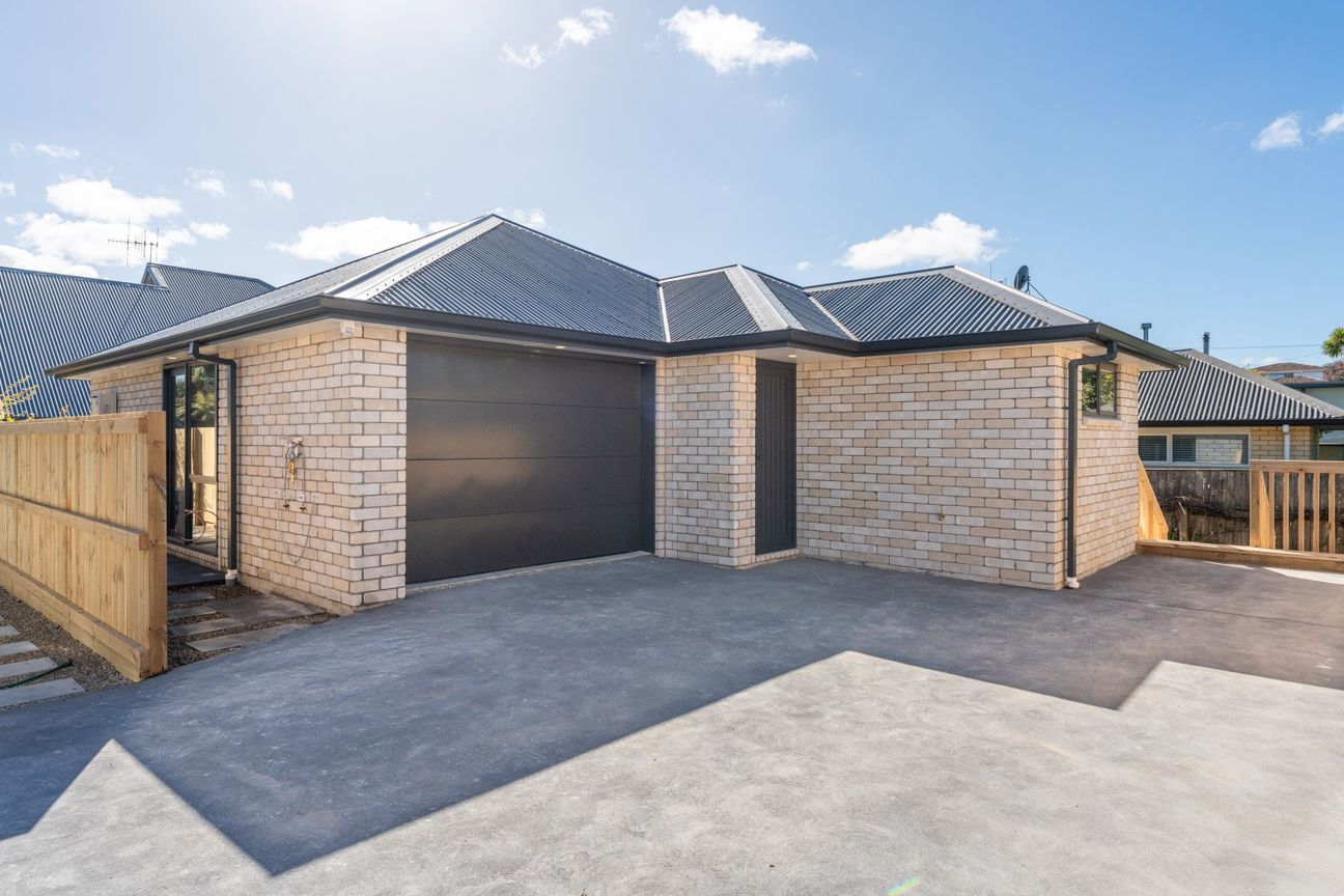 Boutique Taupo New Build - Vista 2