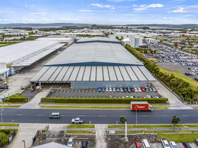 All Requirements Covered Close to Airport
