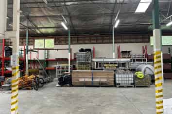 Tidy secure warehouse - fringe CBD