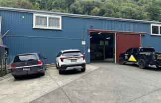 Tidy secure warehouse - fringe CBD