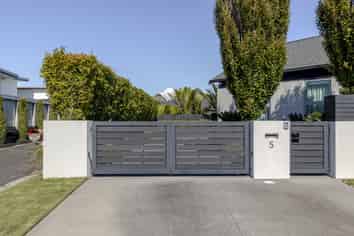 5 Tupuhi Place, Highlands Park