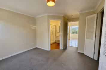 Auckland - Address withheld