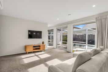 4 Richard Seddon Drive, Northwood