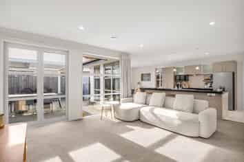 4 Richard Seddon Drive, Northwood