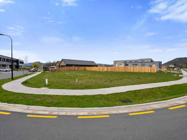 12 Rubus Street, Wanaka