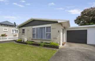 1/204 Grays Road, Saint Leonards