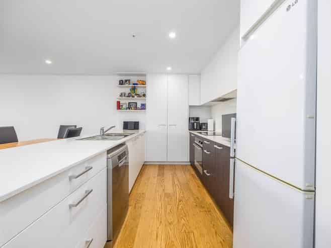 60/8 Thompson Park Road, Mount Wellington