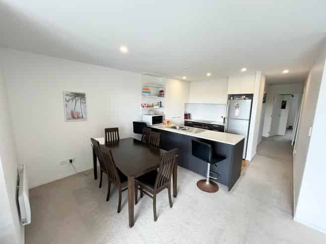 60/8 Thompson Park Road, Mount Wellington