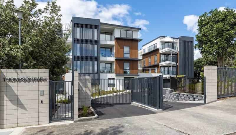 60/8 Thompson Park Road, Mount Wellington
