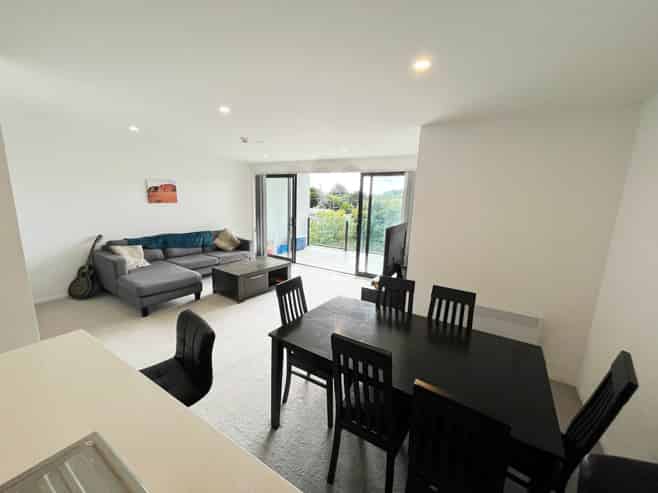 60/8 Thompson Park Road, Mount Wellington
