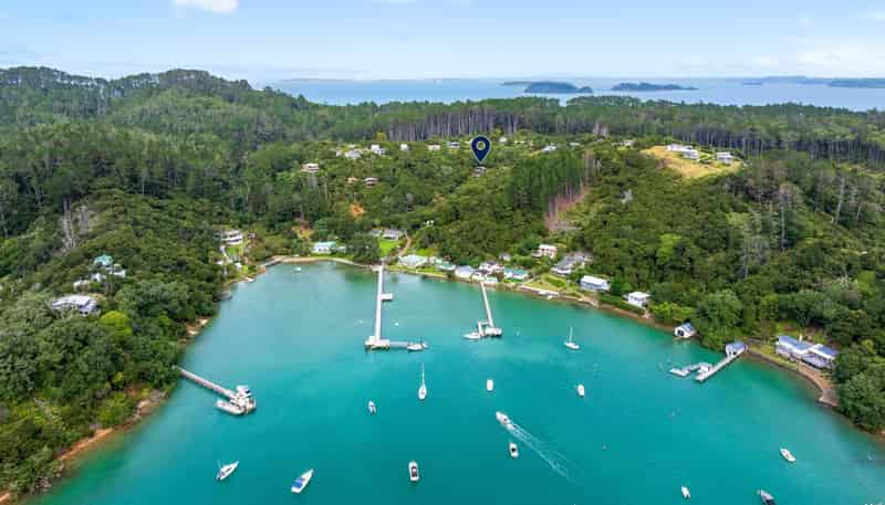 8A Schoolhouse Bay Road, Kawau Island