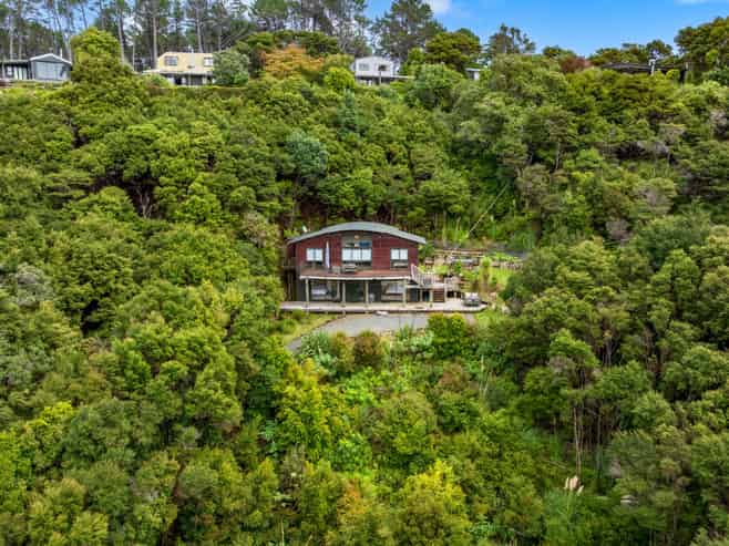 8A Schoolhouse Bay Road, Kawau Island
