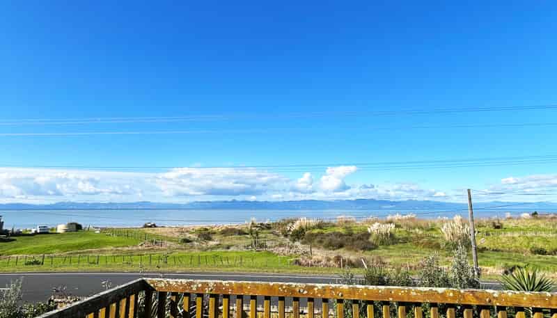 1251 East Coast Road, Kaiaua
