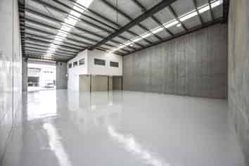 A-grade tilt slab industrial unit