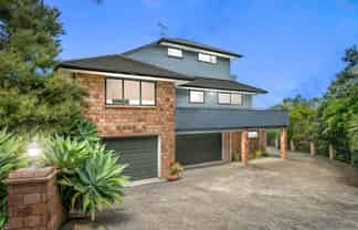 65 Roberts Road, Matakatia