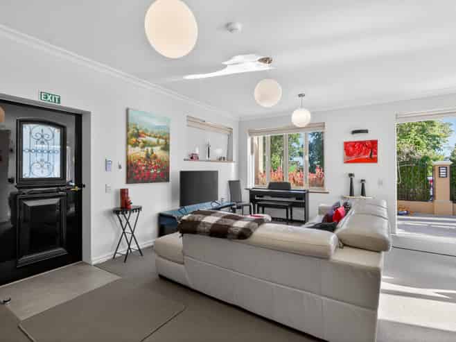 1/12 Ajax Avenue, Nelson