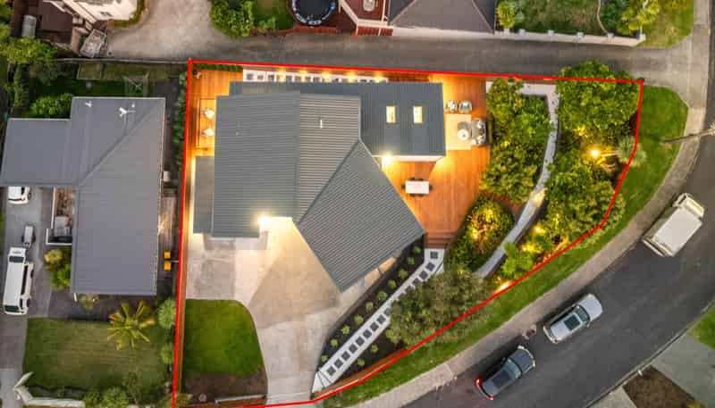2/21 Eastcliffe Road, Castor Bay