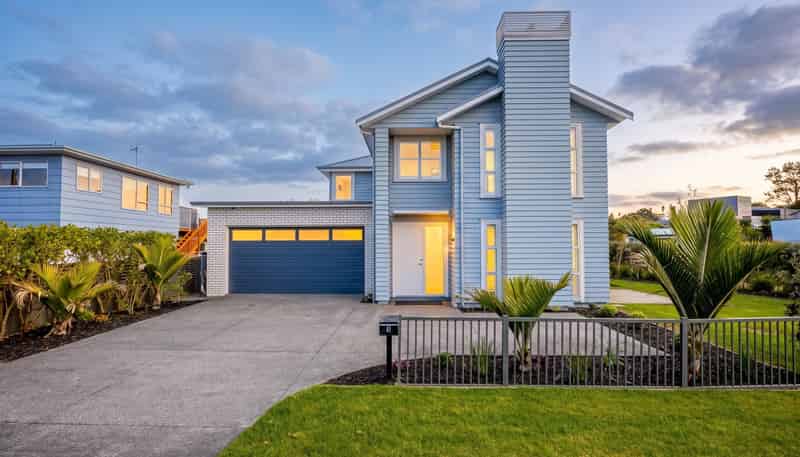 61 Red Beach Road, Red Beach