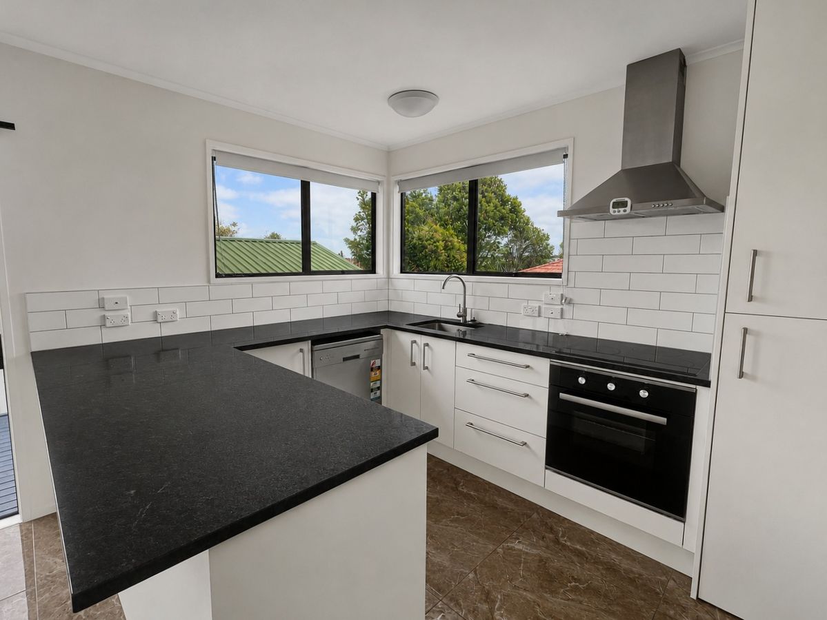 Manurewa, 3 bedrooms - Widok 6