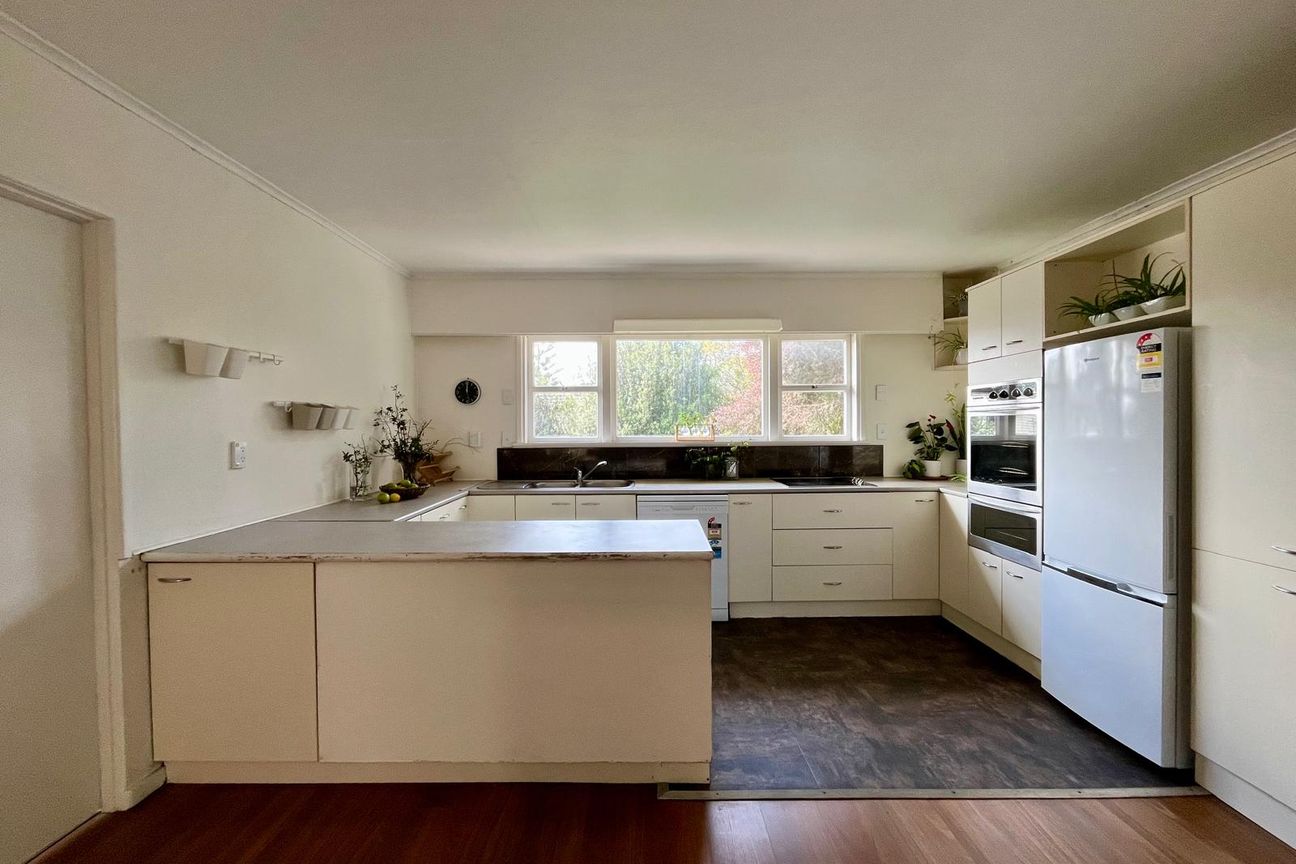 Spacious, Sunny & Full of Potential - Aanzicht 4