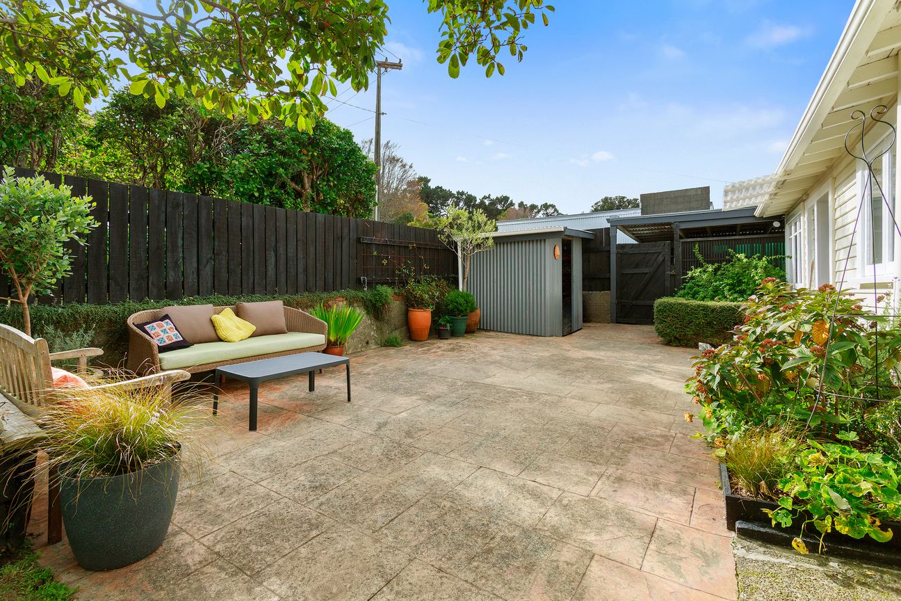 Location, Character And Charm! - Vista 3