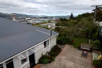 15 Onehuka Road, Tirohanga