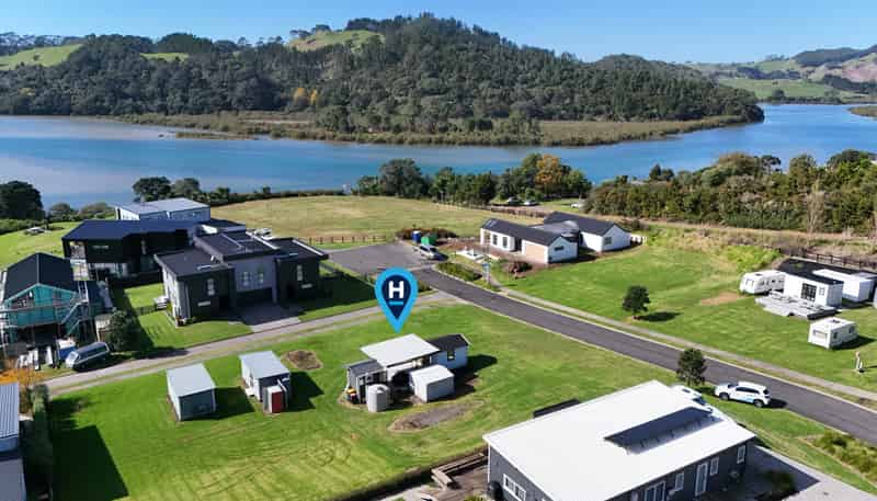 1 Dawson Place, Cooks Beach