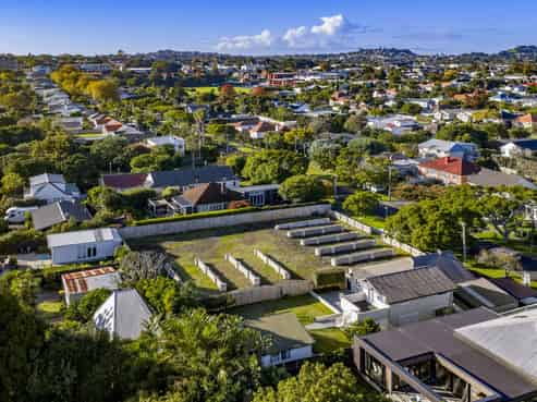 24-26 Parrish Road, Sandringham