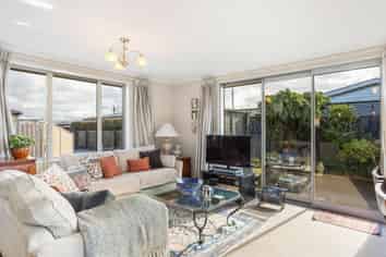 43C Church Street, MOSGIEL