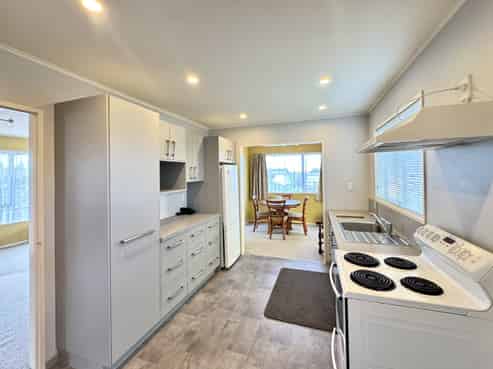 28 Cook Street, Oceanview