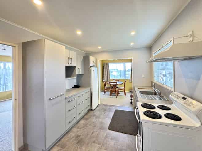 28 Cook Street, Oceanview