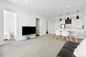204/19 Rawene Road, Birkenhead