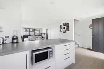 15 Discovery Place, Marfell