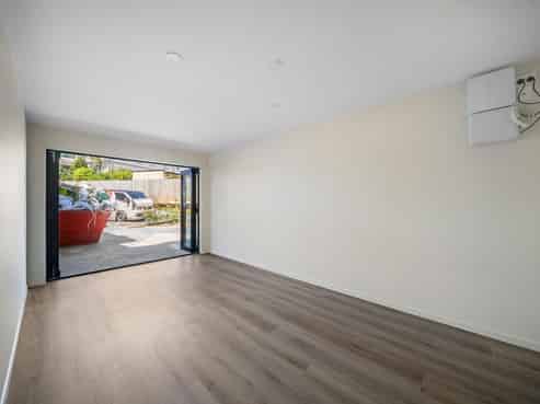 8/2 Nikau Street, New Lynn