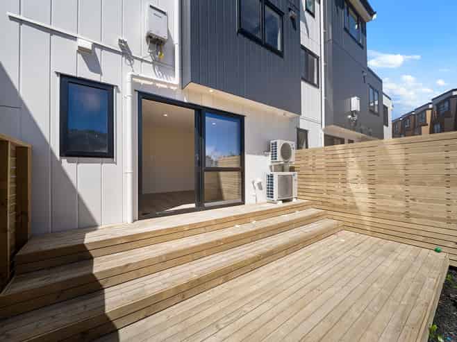 8/2 Nikau Street, New Lynn