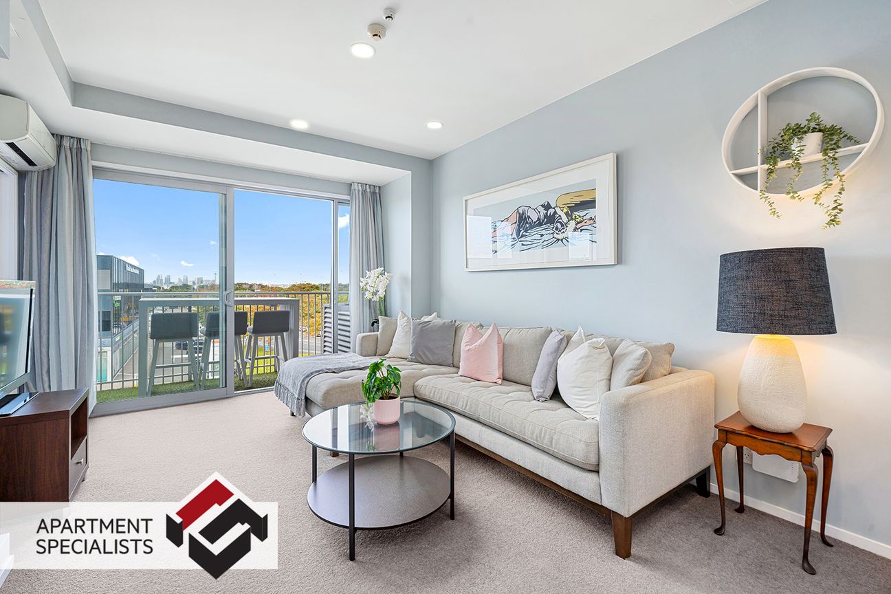 Who Wants To Live By The Beach? - Vaade 4