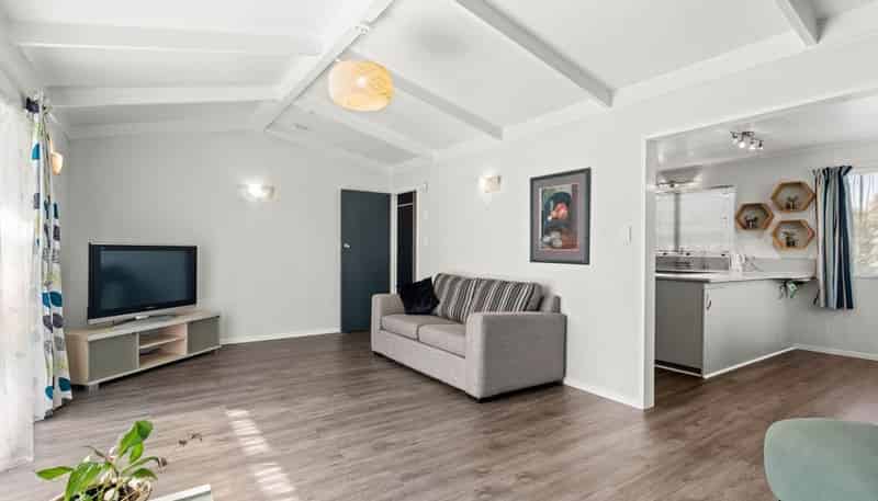1 Allenby Street, Lansdowne