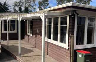 4 Clayburn Road, Glen Eden