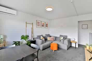 13/20 Central Road, Kingsland
