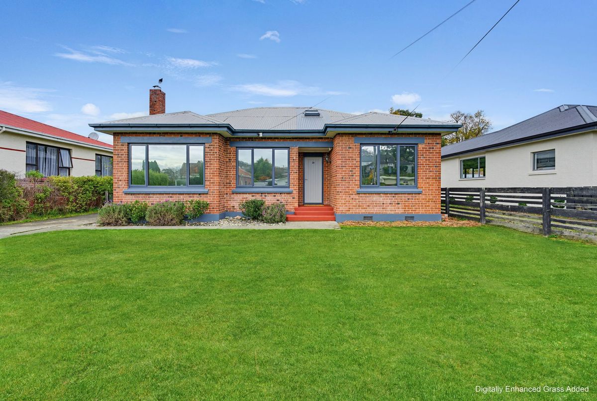 Solid Brick, Modern Upgrades, Endless Potential - Więcej