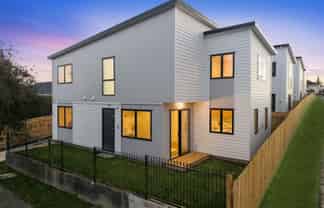 30a Christmas Road, Manurewa