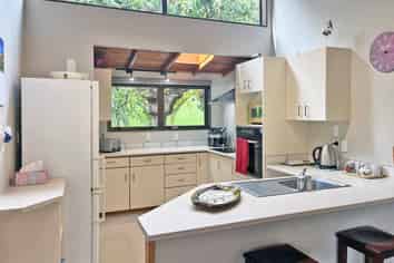 83 Whau Valley Road, Whau Valley