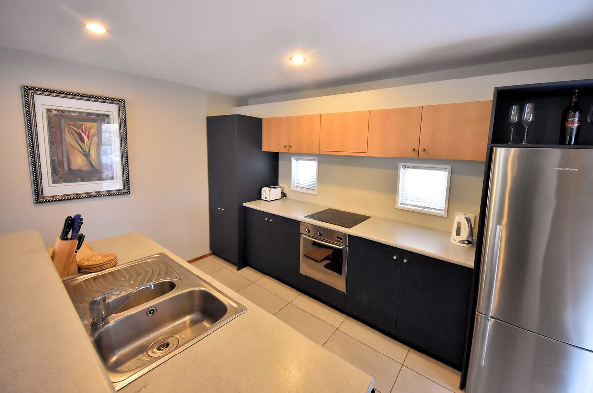 Fully Furnished, Great Location, all amenities - Ansicht 4